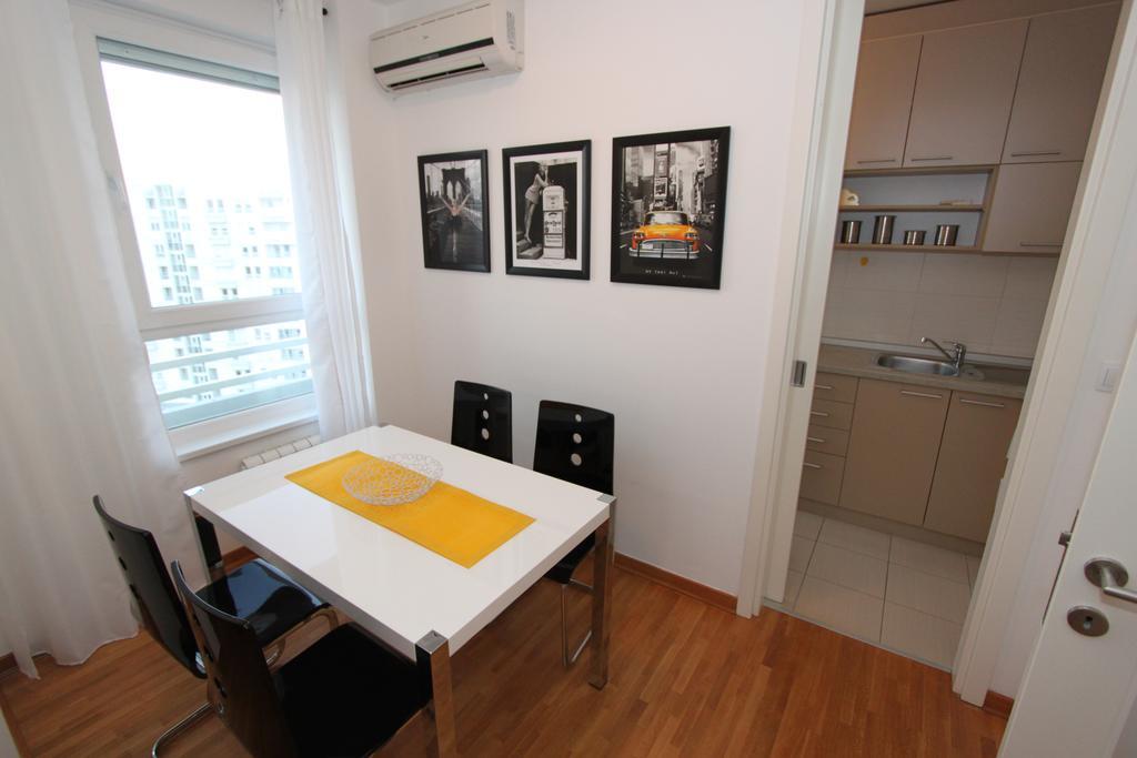 New Belgrade Apartment Neven, Parking 5 Evra Dan Belgrado Exterior foto